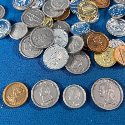 PLASTIC PLAY MONEY COINS TEACHING TOY