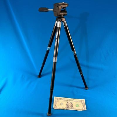 SUN PAK 18â€ CAMERA TRIPOD MODEL 1818XL