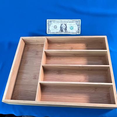 SECTIONED BAMBOO CUTLERY HOLDER