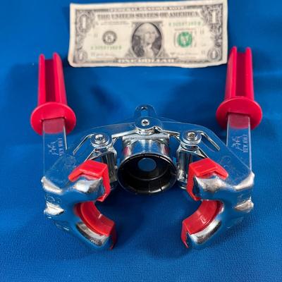 â€œBREV. ITALYâ€ HEAVY DUTY WELL MADE BOTTLE CAPPER