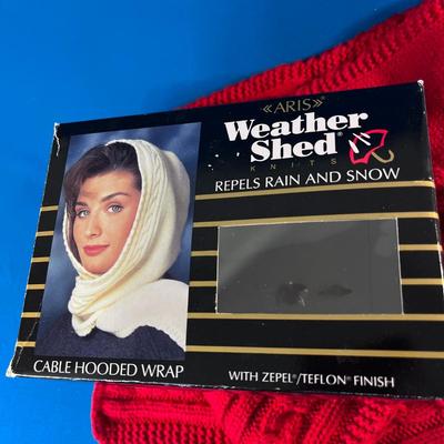 RED WOMENâ€™S CABLE KNIT HOODED WINTER WRAP NEW IN BOX