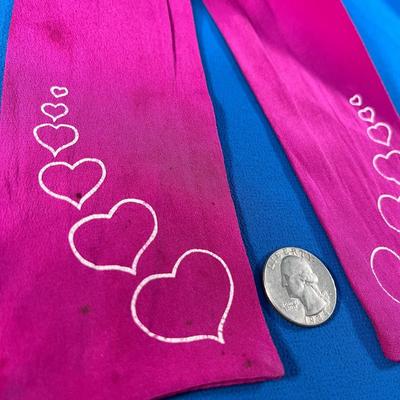 VINTAGE PURPLE SILK LADIES SCARF TIE PAINTED HEART SHAPES
