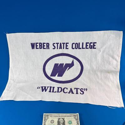 VINTAGE WEBER STATE COLLEGE WILDCATS RALLY TOWEL