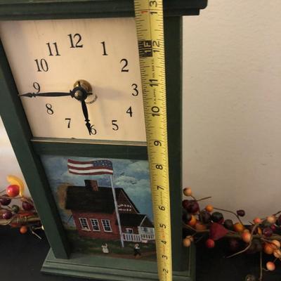 Folk Art / Country Decor -Lot 122