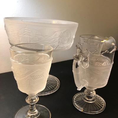 Four â€œWestward Hoâ€ Pioneer Frosted Glass Pieces -Lot 125