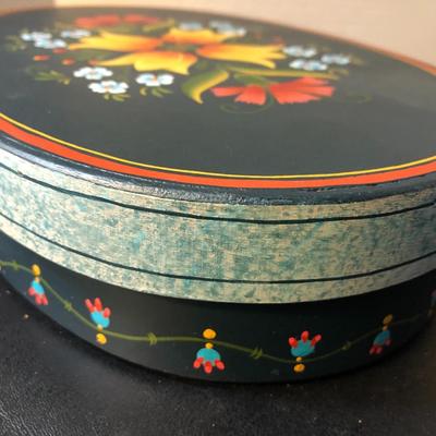 Hand Painted & Signed Plate, Tray & Box -Lot 139