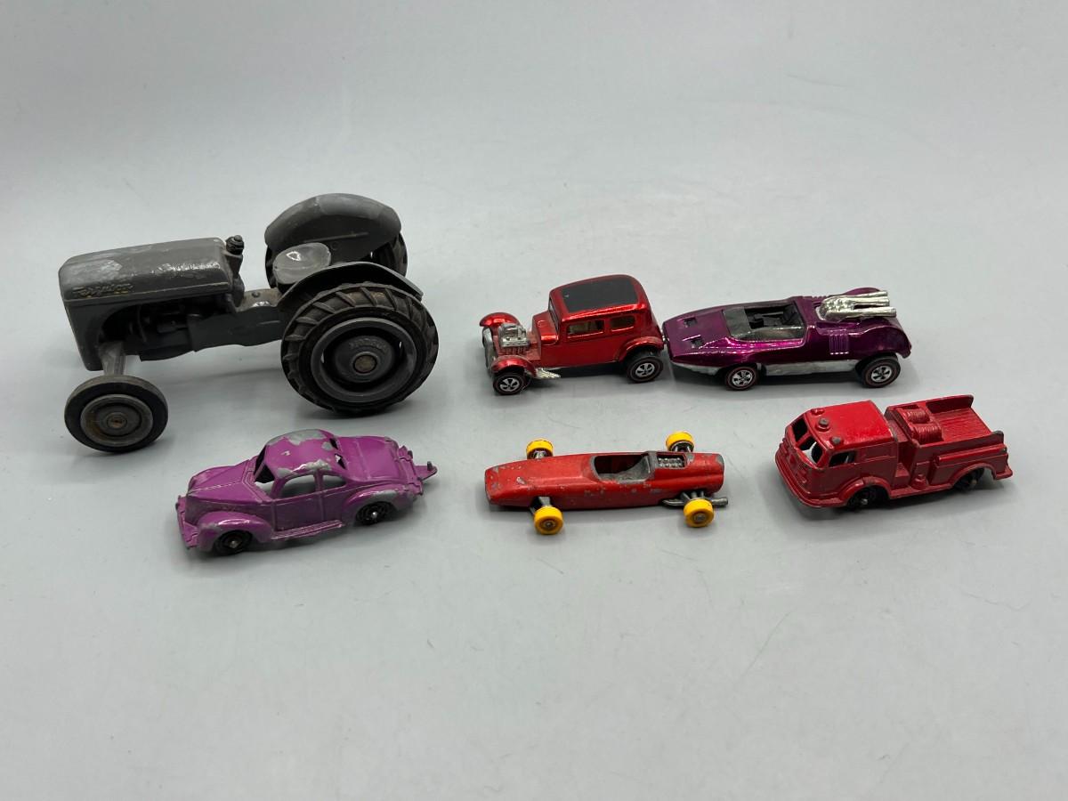 Lot of Kids Metal Car Tractor Toys Hot Wheels & More | EstateSales.org