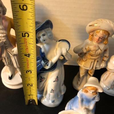Japan Figurines -Lot 141