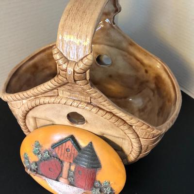 Ceramic Interchangeable Basket -Lot 142