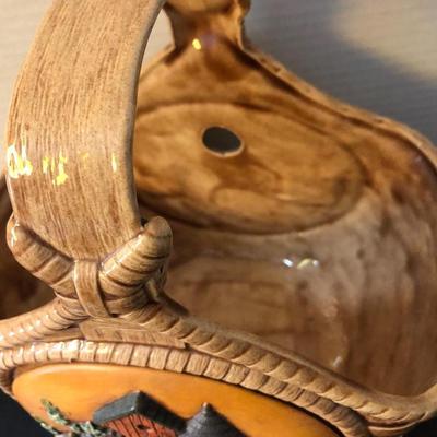 Ceramic Interchangeable Basket -Lot 142