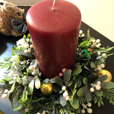 Holiday Assorted Decor -Lot 149