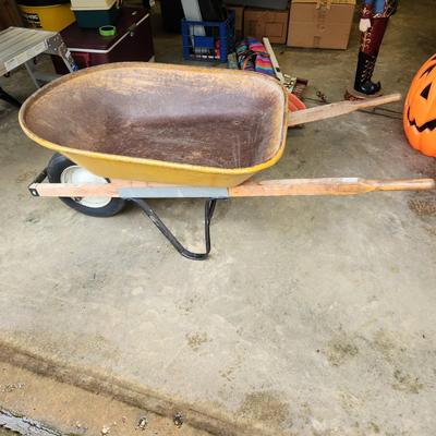 Heavy Duty Wheelbarrow