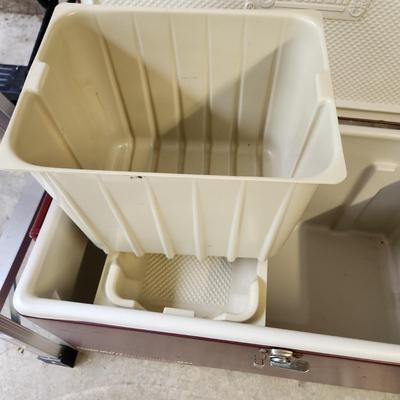 Vintage Coleman Steel Belted 80 Cooler Burgundy 1988