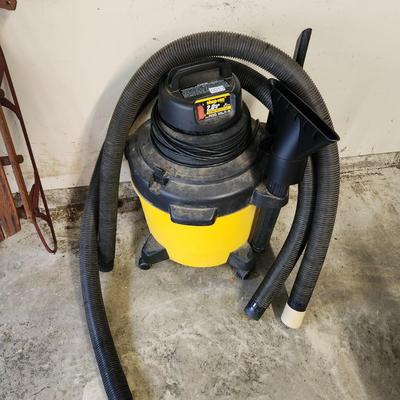Large Shop Vac 2 Stage Wet/Dry Vac with many attachments