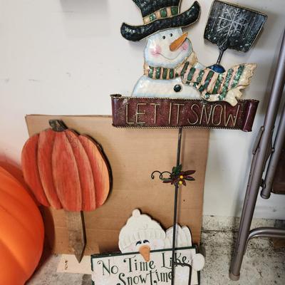 Halloween Christmas DÃ©cor Lot Sleigh bells Lighted Pumpkin