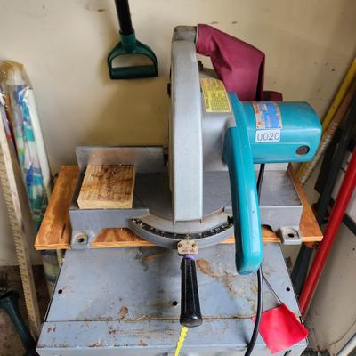 Makita 255mm Miter Saw Model 2401B Electric Tested Working