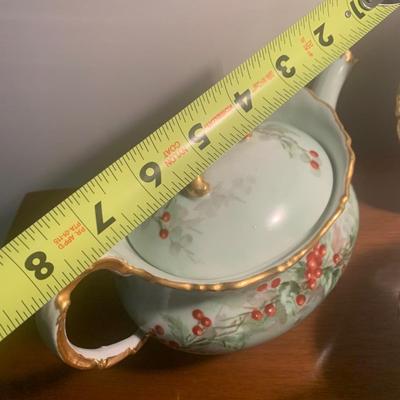 T&V Limoges Tea Set - Lot 206