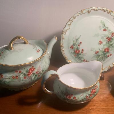 T&V Limoges Tea Set - Lot 206