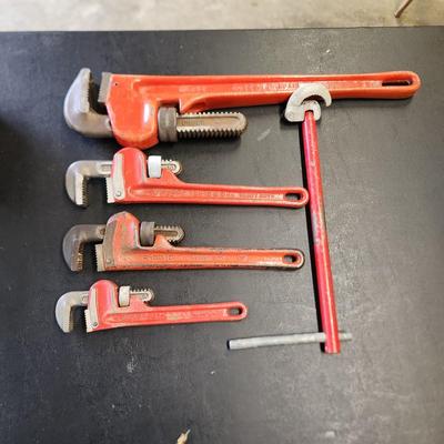 Pipe Wrench Lot Fuller 8" 10" Ridgid 10"  Spain 18