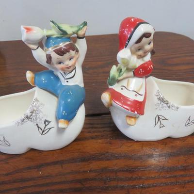 Dutch Boy and Girl Figurines in Shoes - Colorful