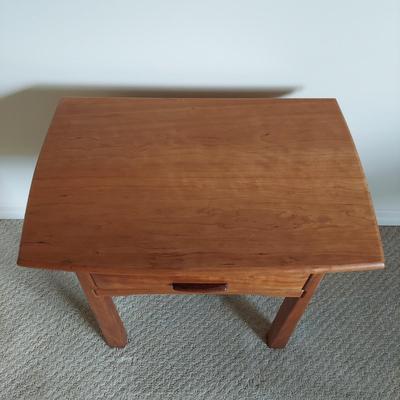 Arts and Crafts Style Side Table (O-BBL)