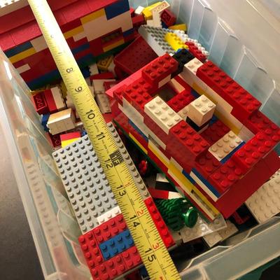 Legos & Matchbox Cars -Lot 153