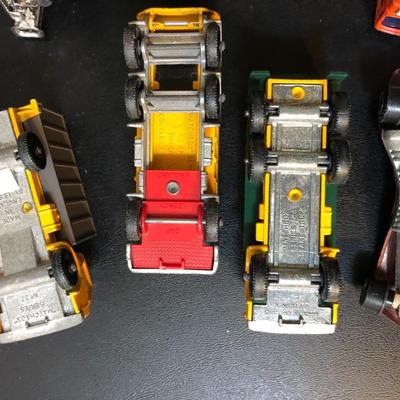 Legos & Matchbox Cars -Lot 153