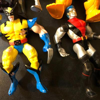 Action Figures & Other Misc. Pieces -Lot 156