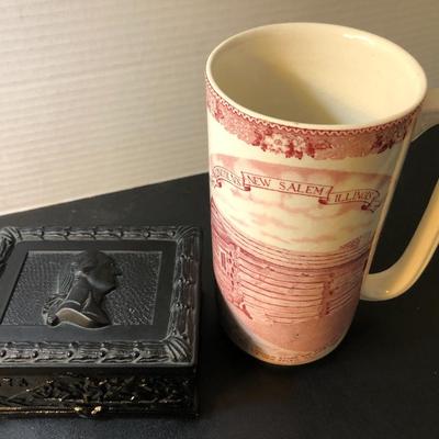 Lincolnâ€™s New Salem IL. Staffordshire Ware England & Metal Trinket Box -Lot 160
