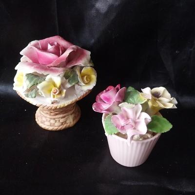 VINTAGE TRINKET BOX-HAND MIRROR AND BONE CHINA BOUQUET