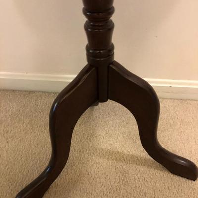 15â€ Round Top Bombay Co. Tripod Side Table -Lot 165