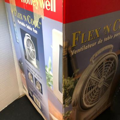 Honeywell Flex â€˜N Cool & 1500W Ceramic Heater (Tested) -Lot 170