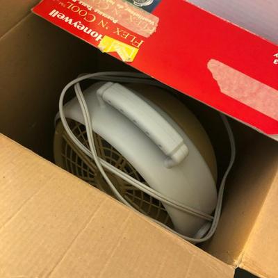 Honeywell Flex â€˜N Cool & 1500W Ceramic Heater (Tested) -Lot 170