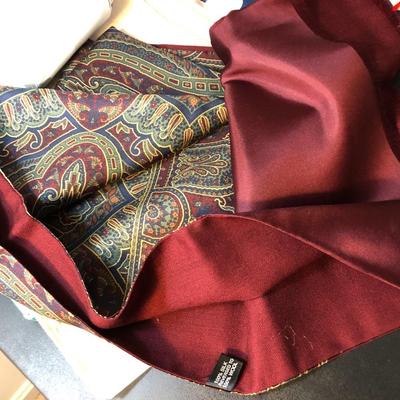 Assorted Scarfs  Jim Renoir, ECHO. & More -Lot 172