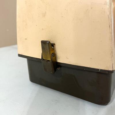 SINGER Stylist 513-33 With Case