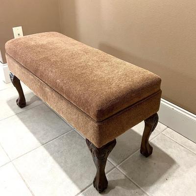 Claw Feet, Cedar Lined Storage Bench