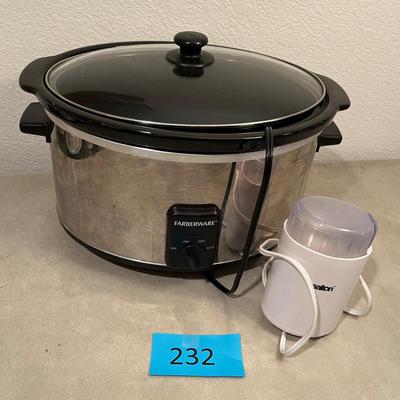 Large oval crock pot & coffee grinder