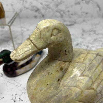 Assorted Ducklery - Small Duck carvings of various material wood & rock