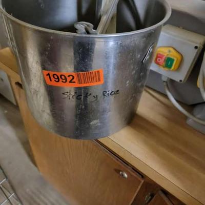 SS Pot w/misc. items