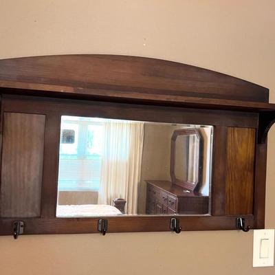 Entry Mirror With Hat/Coat Rack