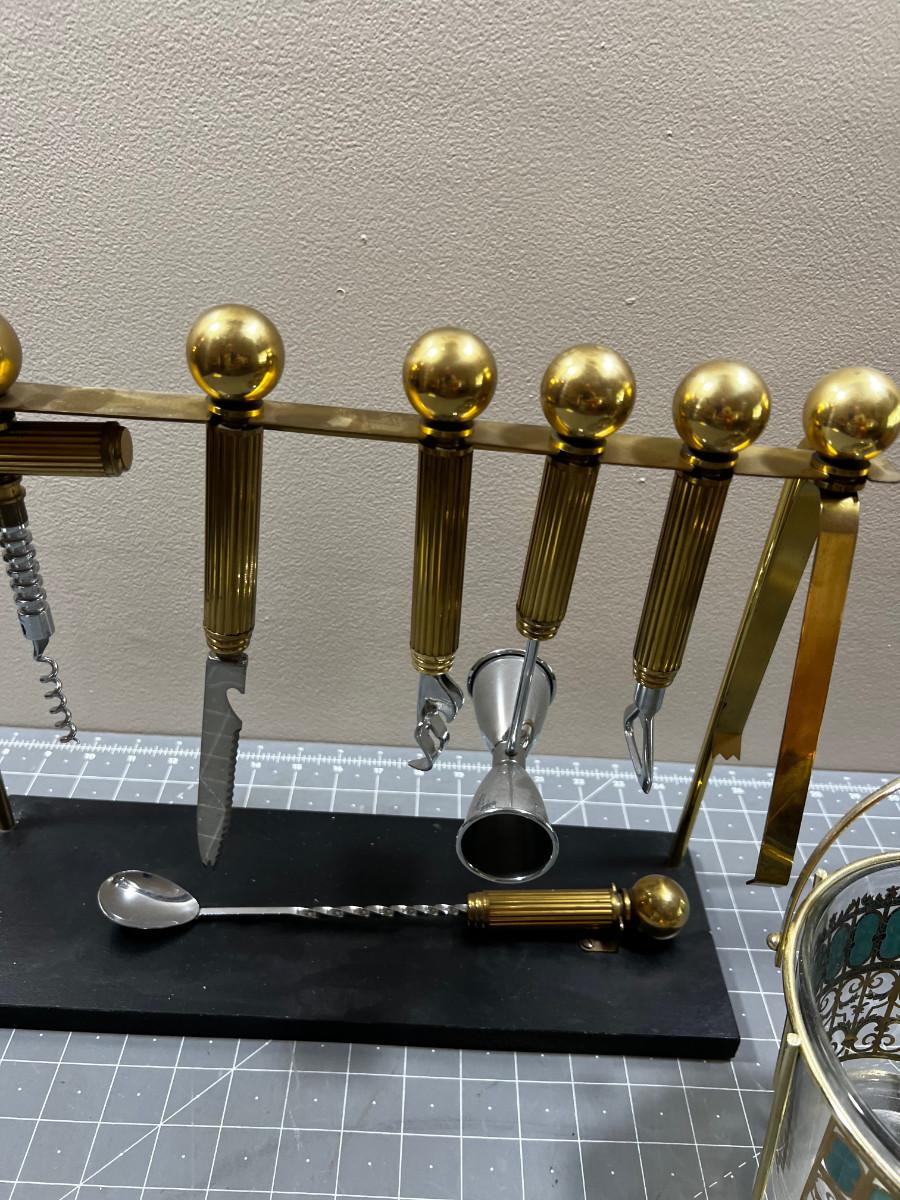 Ice Bucket and Bar Tool Set, GOLD Tone.
