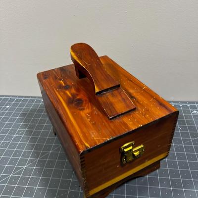 Vintage Finger Jointed Wood Shoe Shine Box 
