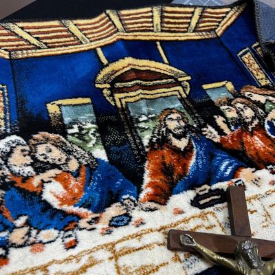 Praise Be the Lord. The Ultimate Jesus Lot: Tapestry, Bible, Plaques