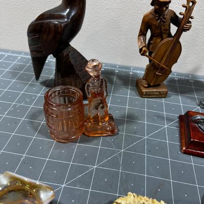Tray of Miniature / Small Decorative Item