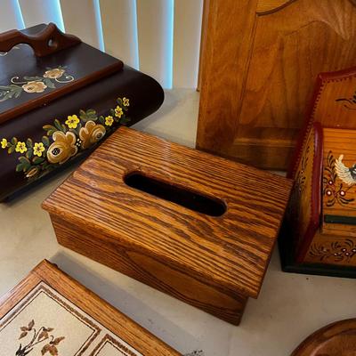 Wood Items Group: Bind, Kleenex Duck Dresser Tray, Recipe Holder 