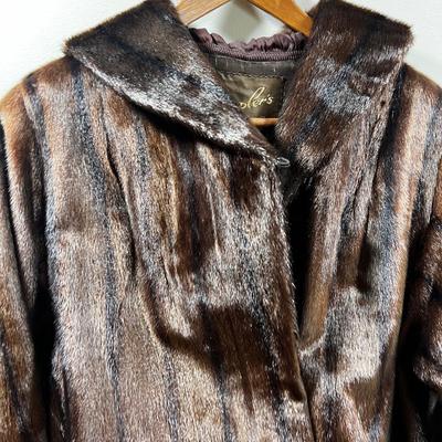 Duplers Fine Furs Beaver Coat?