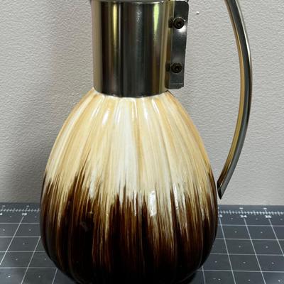 1957 Ceramic Kraft, white/tan/brown