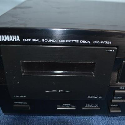 LOT 249. YAMAHA CASSETTE DECK MODEL KX-W321