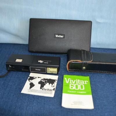 LOT 268. VIVITAR 600 POCKET CAMERA