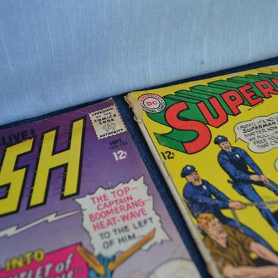 LOT 269 COMIC BOOKS